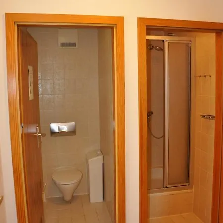 فندق Gaestehaus Der Katholischen Akademie 3*