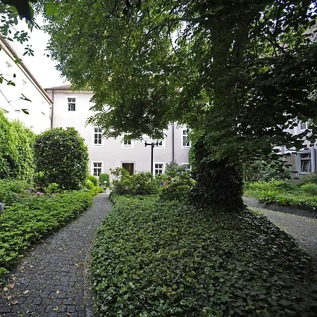 Gaestehaus Der Katholischen Akademie Hotell Regensburg