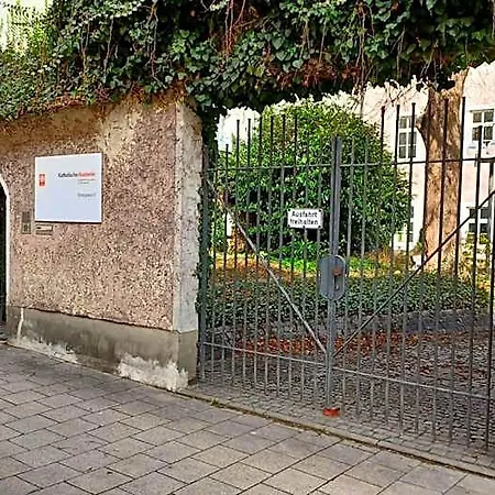 Gaestehaus Der Katholischen Akademie فندق