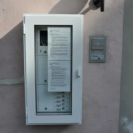 Gaestehaus Der Katholischen Akademie * Regensburg