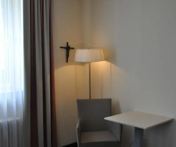 Gaestehaus Der Katholischen Akademie Hotell Regensburg